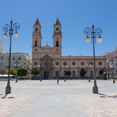 Villalobos By Cadiz Time Exterior foto