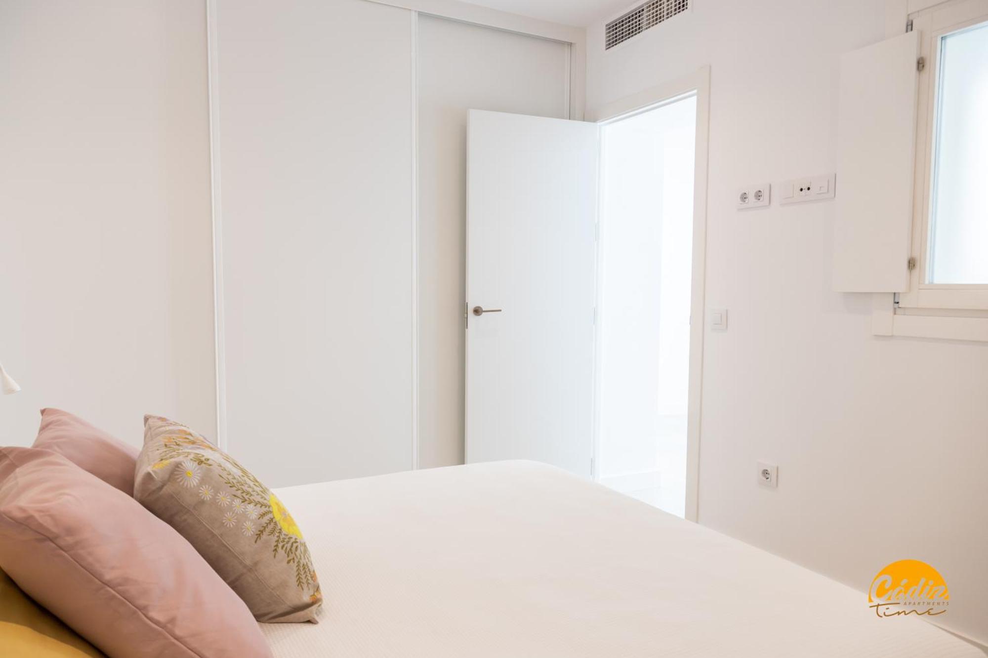 Villalobos By Cadiz Time Exterior foto