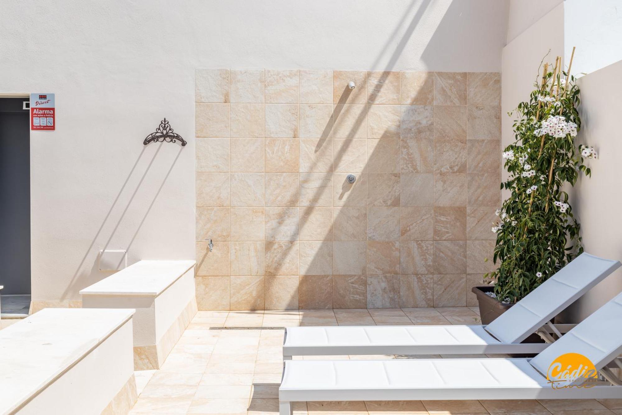 Villalobos By Cadiz Time Exterior foto